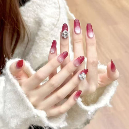 Press-On Nail Set with 3D Decorative Design
