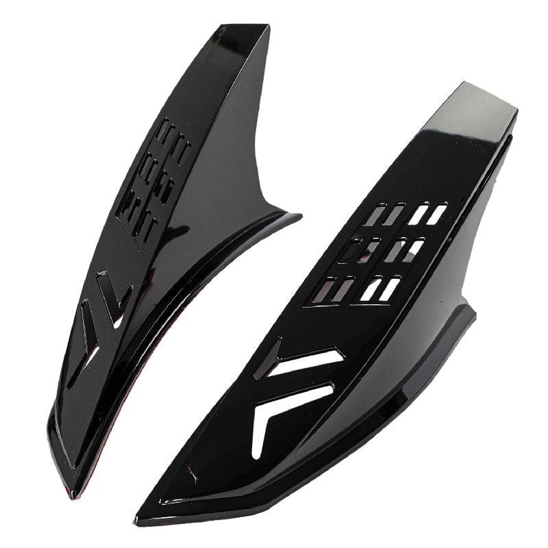 Side Panels for Aerodynamic Motorcycle Helmet
