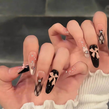 Square Press-On Nail Set in Acrylic Finish