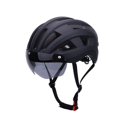 Streamlined Cycling Helmet for Enhanced Aerodynamics