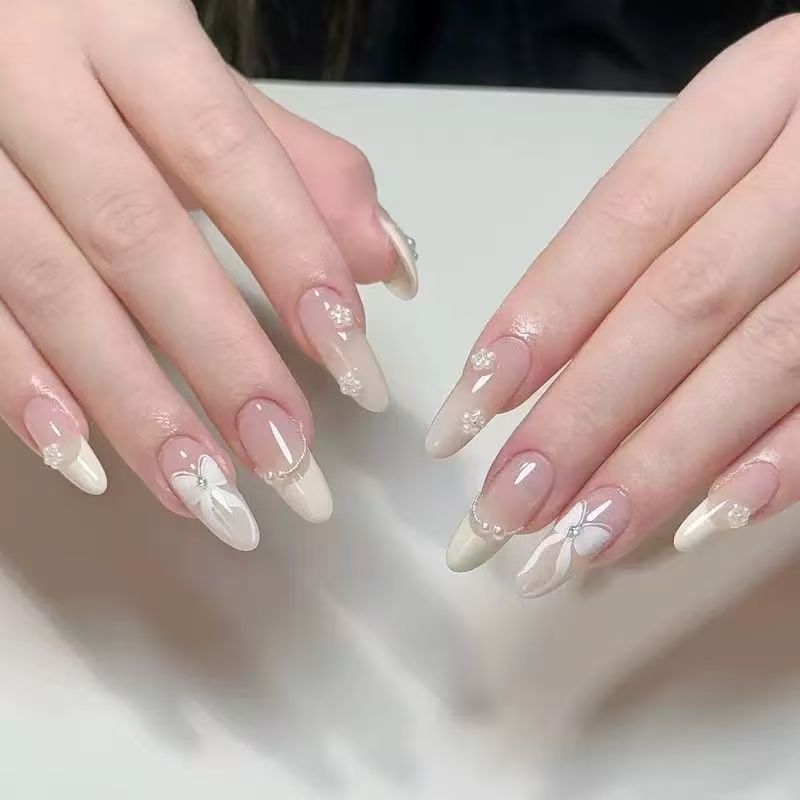 Creative Press-On Stiletto Nail Art Design