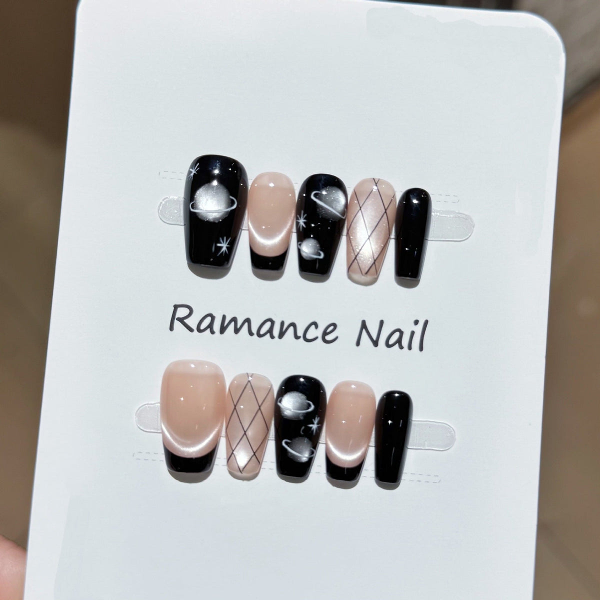 Decorative Press-On Nail Set
