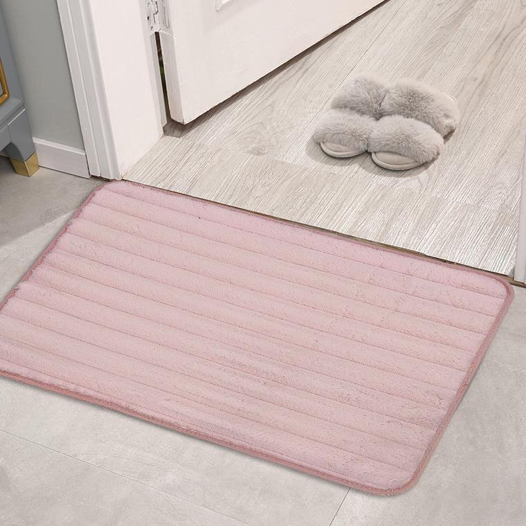 Memory Foam Bath Mat – Highly Absorbent and Soft