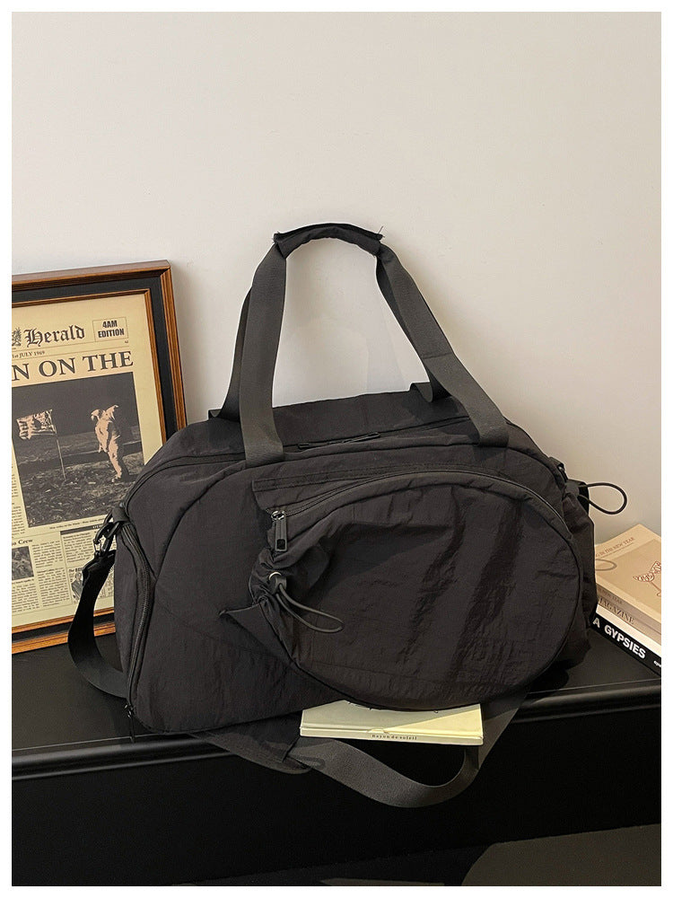 Versatile Duffel Bag for All Seasons