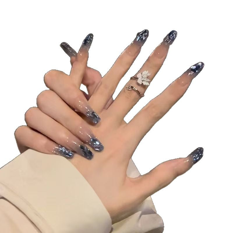 Playful Motif Nail Tips for Artistic Designs