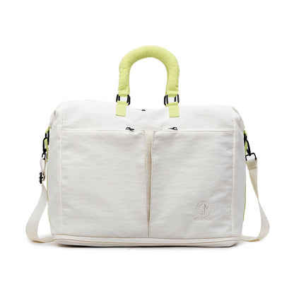 Weekend Travel Bag for All Seasons