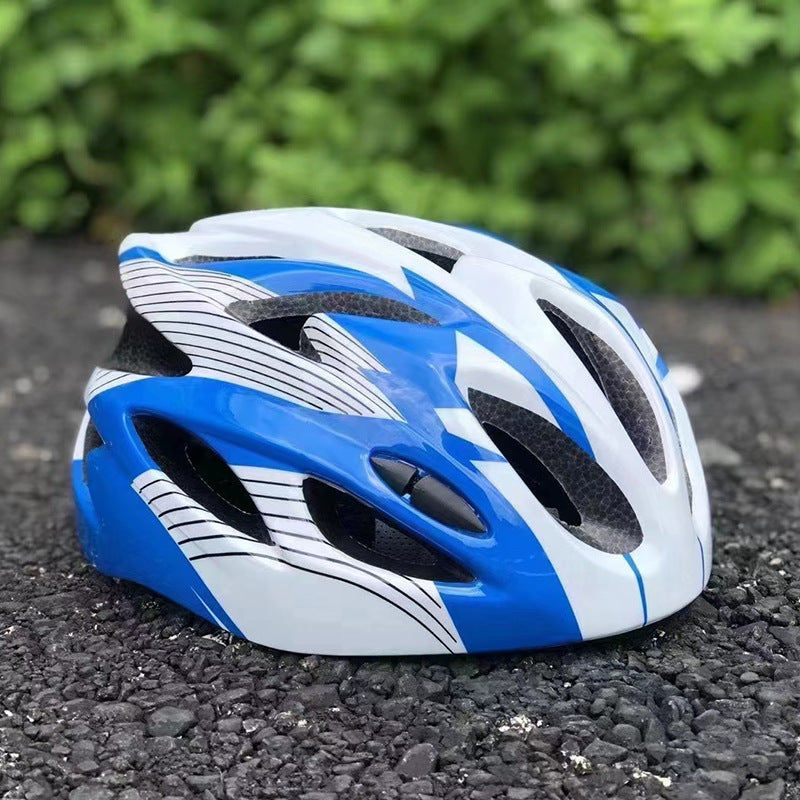 Streamlined Cycling Helmet for Racing