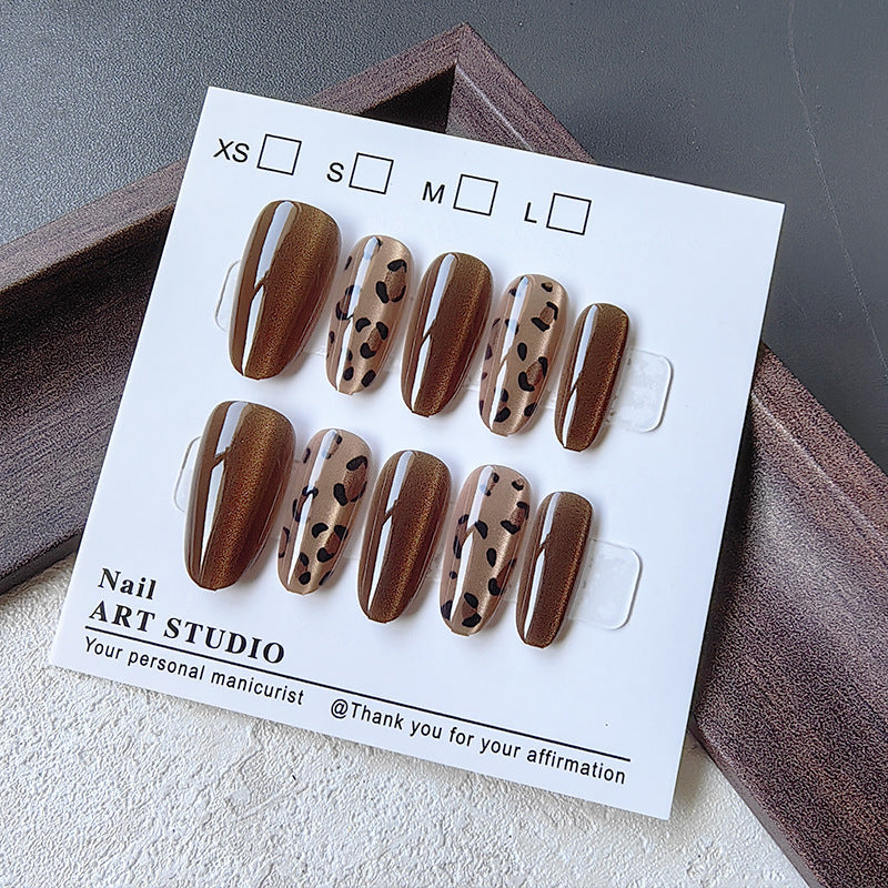 Modern Leo Design Acrylic Nail Set