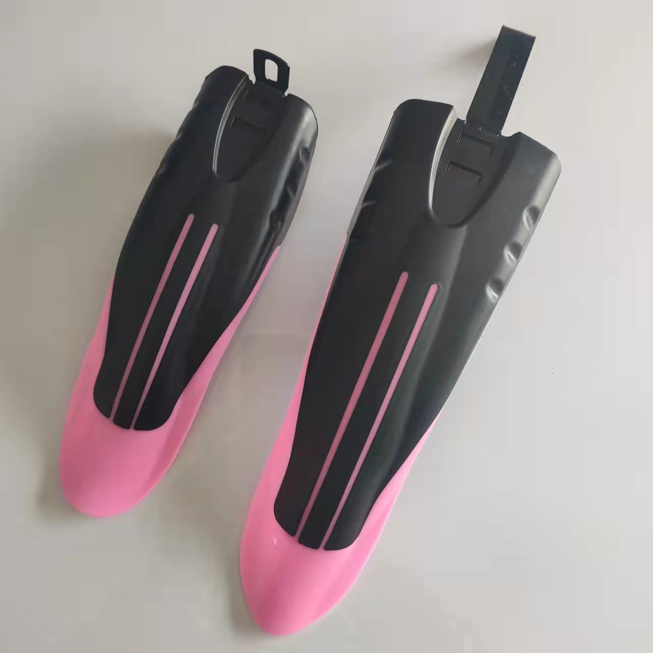 Versatile Bike Fenders with Adjustable Design