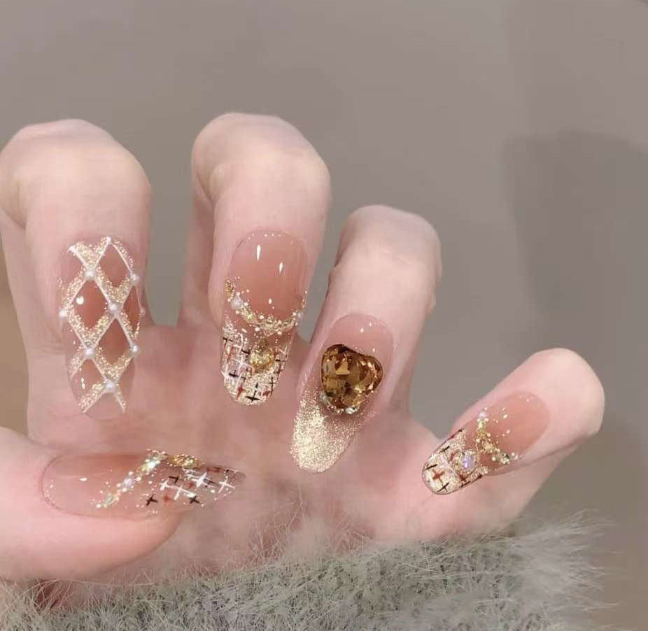 Themed Press-On Nails for Artistic Designs