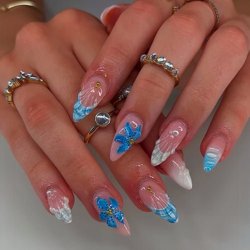 Press-On Nails with Creative Shell Design