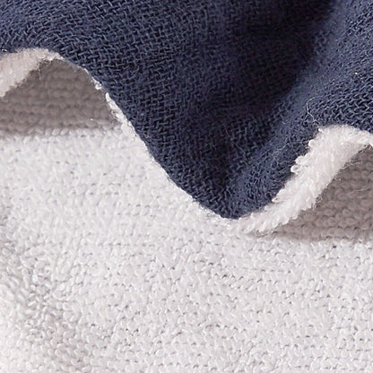 Adjustable Bandana Bib in Muslin Fabric