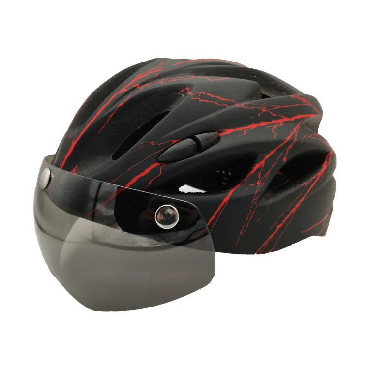 Streamlined Cycling Helmet for Enhanced Performance
