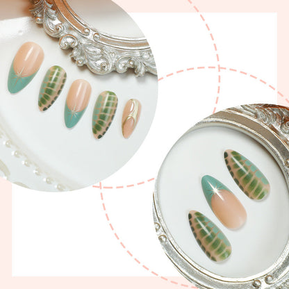 Abstract Pattern Press-On Nail Set – Artistic Design