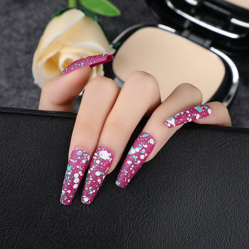 Artificial Nails with Artistic Splatter Pattern