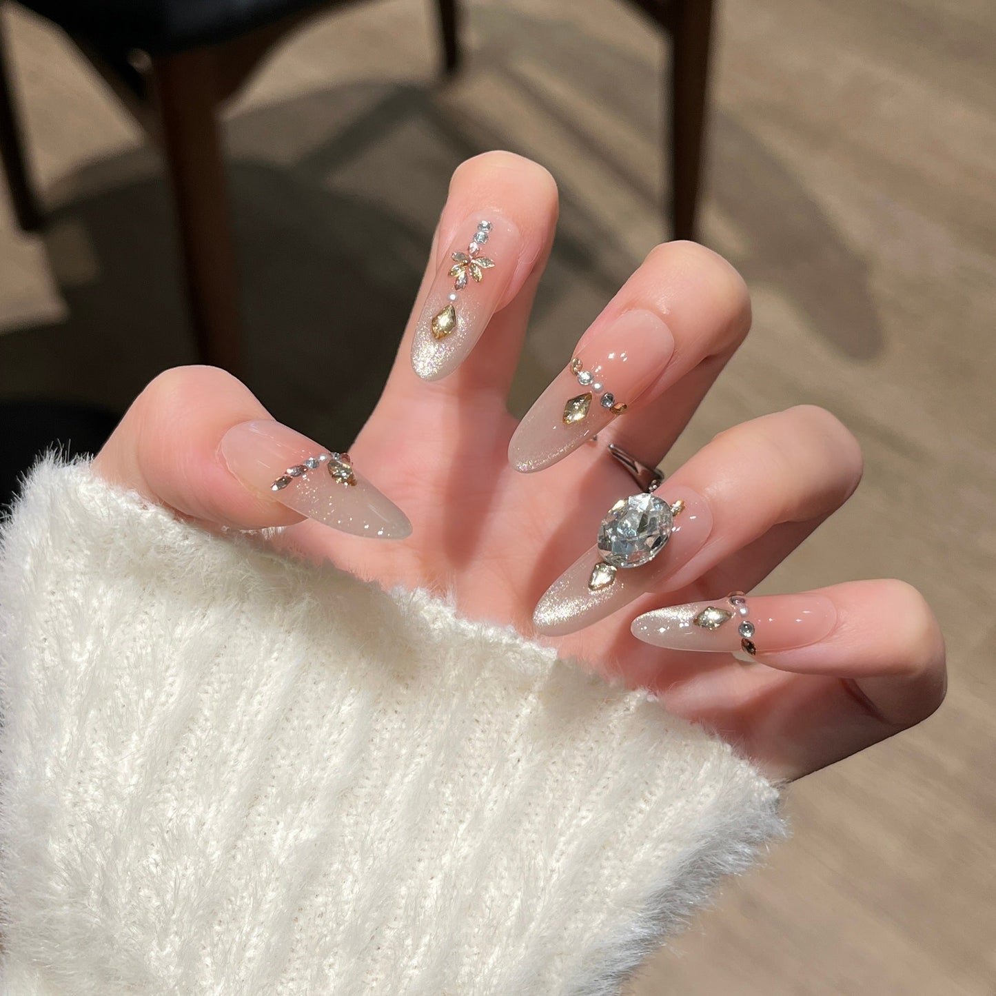 Set of 3D Decorative Press-On Nail Art