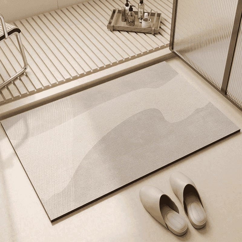 Plush Bath Mat with High Absorbency for Luxury Bathrooms