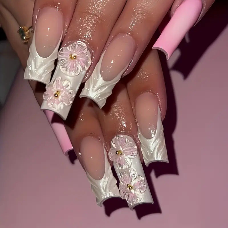 Floral Pattern 3D Press-On Nail Set