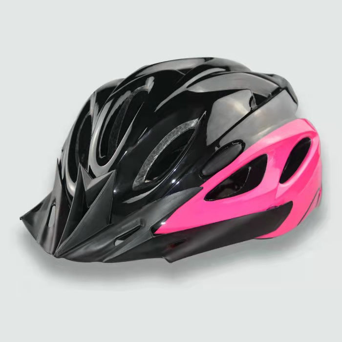 Aerodynamic Cycling Helmet for Enhanced Performance