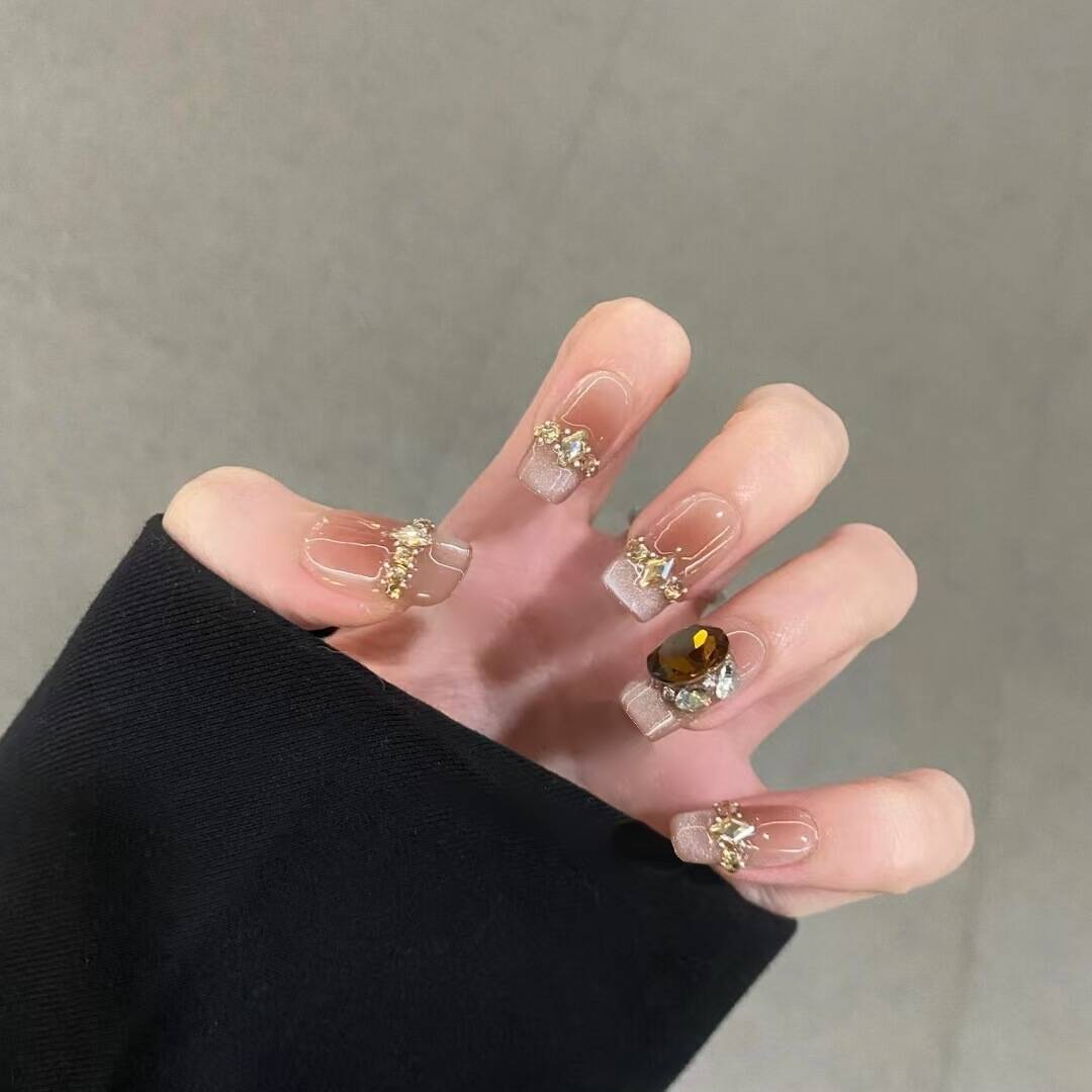 Press-On Nails with Artistic Ocean Theme Design