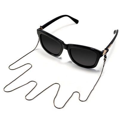 Eyewear Chain Holder with Adjustable Design