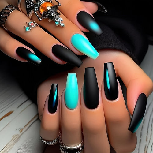 Trendy Ombré Acrylic Nails Design