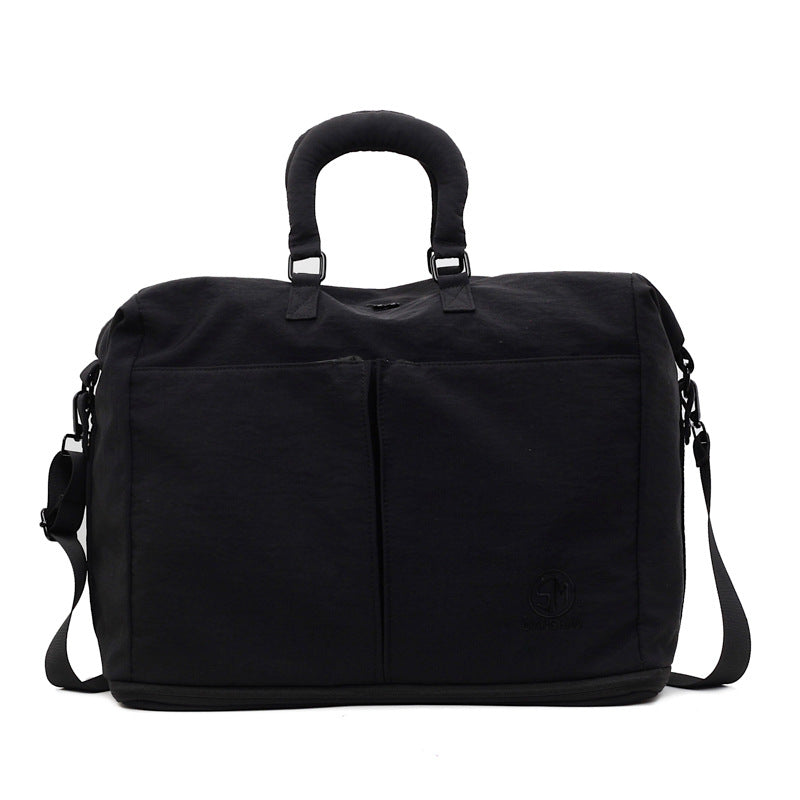 Weekend Travel Bag for All Seasons