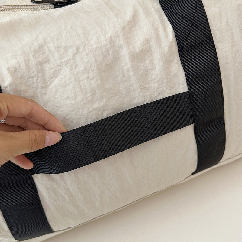 Versatile Multi-Use Duffel Bag