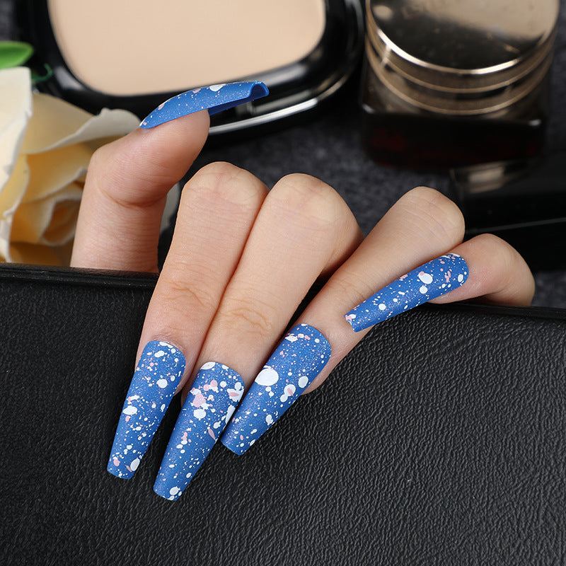Artificial Nails with Artistic Splatter Pattern