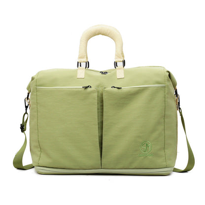 Weekend Travel Bag for All Seasons