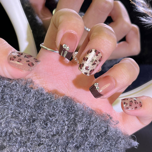 Glossy Leopard and Sparkle Design Press-On Nail Set