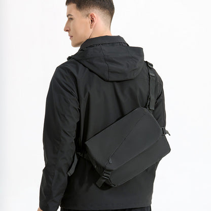 Versatile Urban Crossbody Bag for Everyday Use