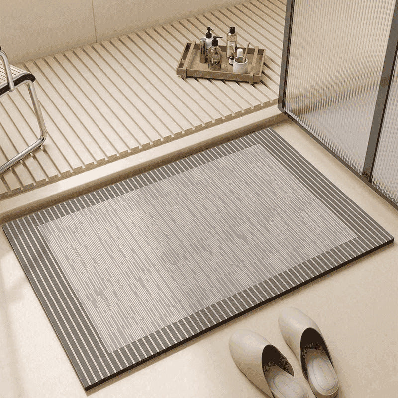 Plush Bath Mat with High Absorbency for Luxury Bathrooms