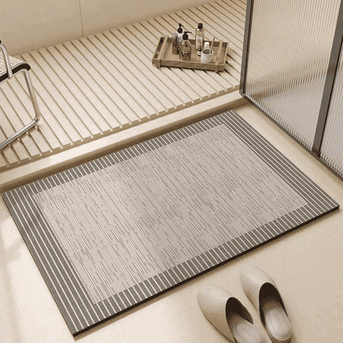 Plush Bath Mat with High Absorbency for Luxury Bathrooms