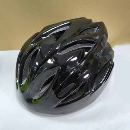 Lightweight Cycling Helmet for Enhanced Safety and Comfort