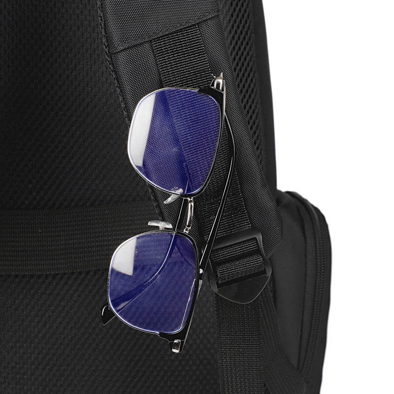 Multi-Compartment Laptop Bag for Everyday Use