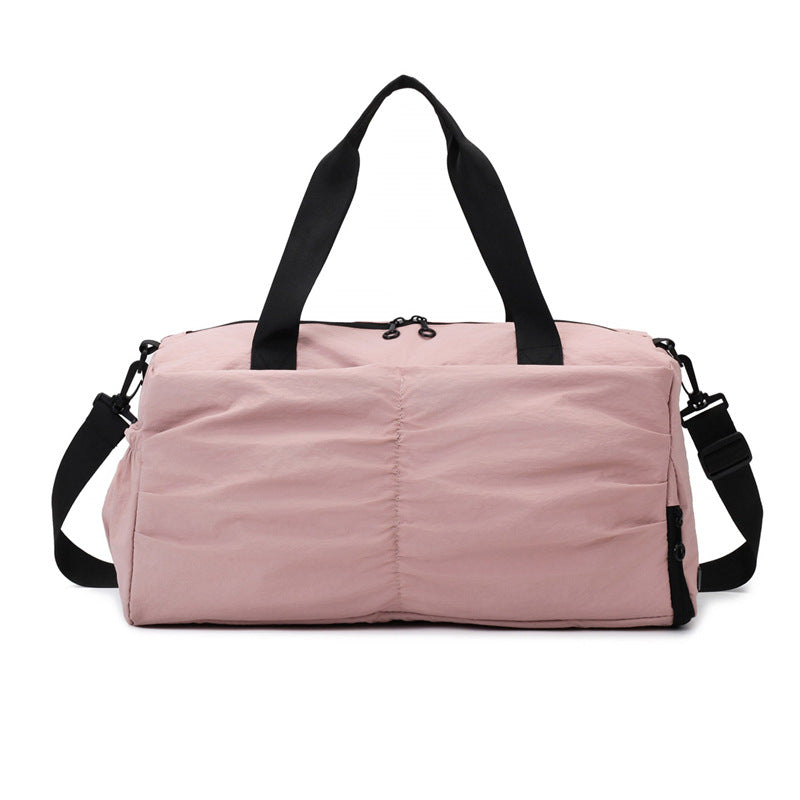 Versatile Travel Duffle Bag for All Weather Conditions