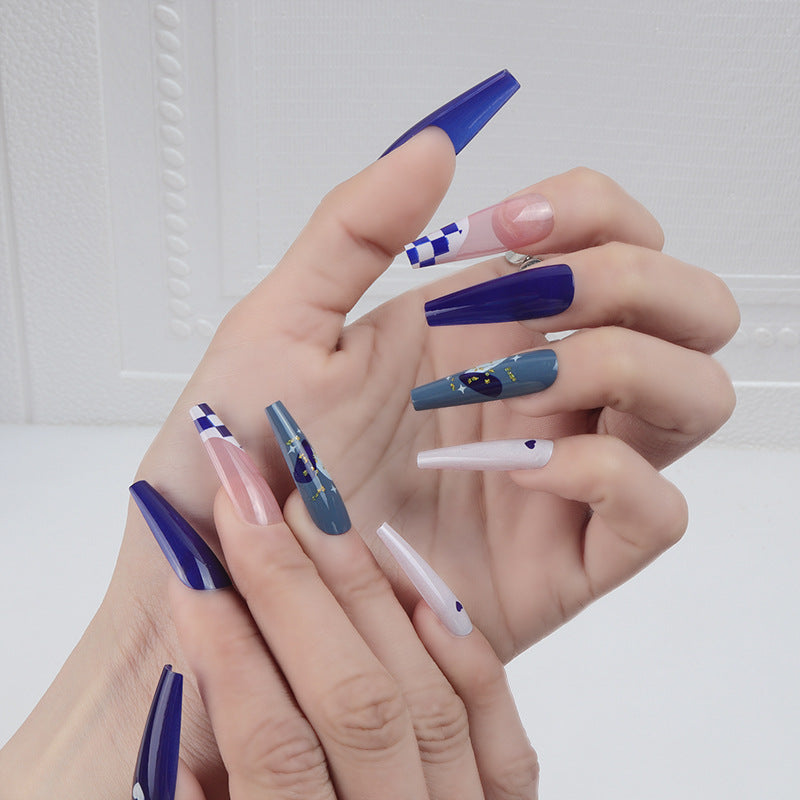 Geometric Pattern Press-On Nail Art Set