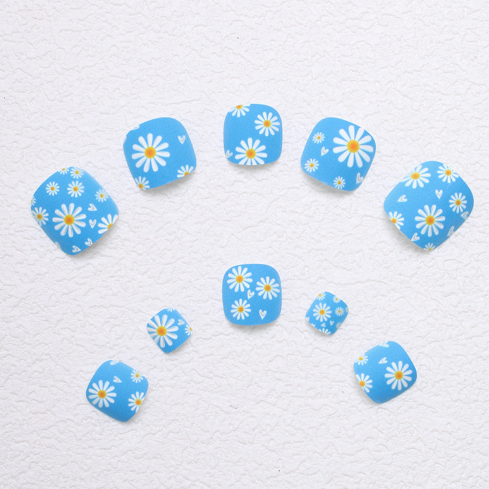 Creative Press-On Toenails in Taalita Design
