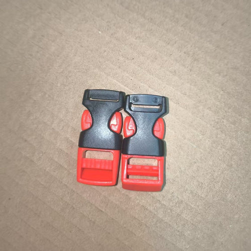 Clip Buckles with Adjustable Design