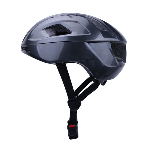 Safety Helmet for Bicycles - Aerodynamic Design