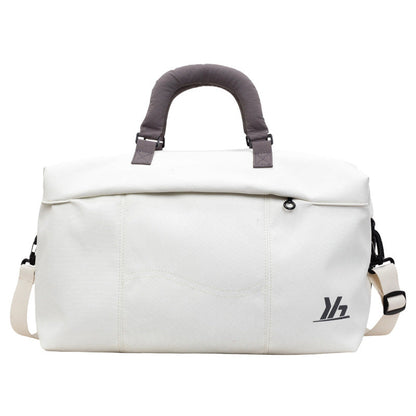 Versatile Duffle Bag for All-Season Use