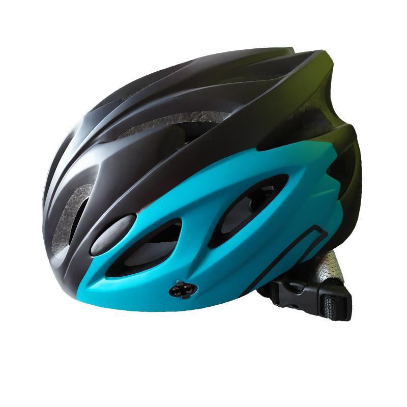 Aerodynamic Cycling Helmet for Enhanced Performance
