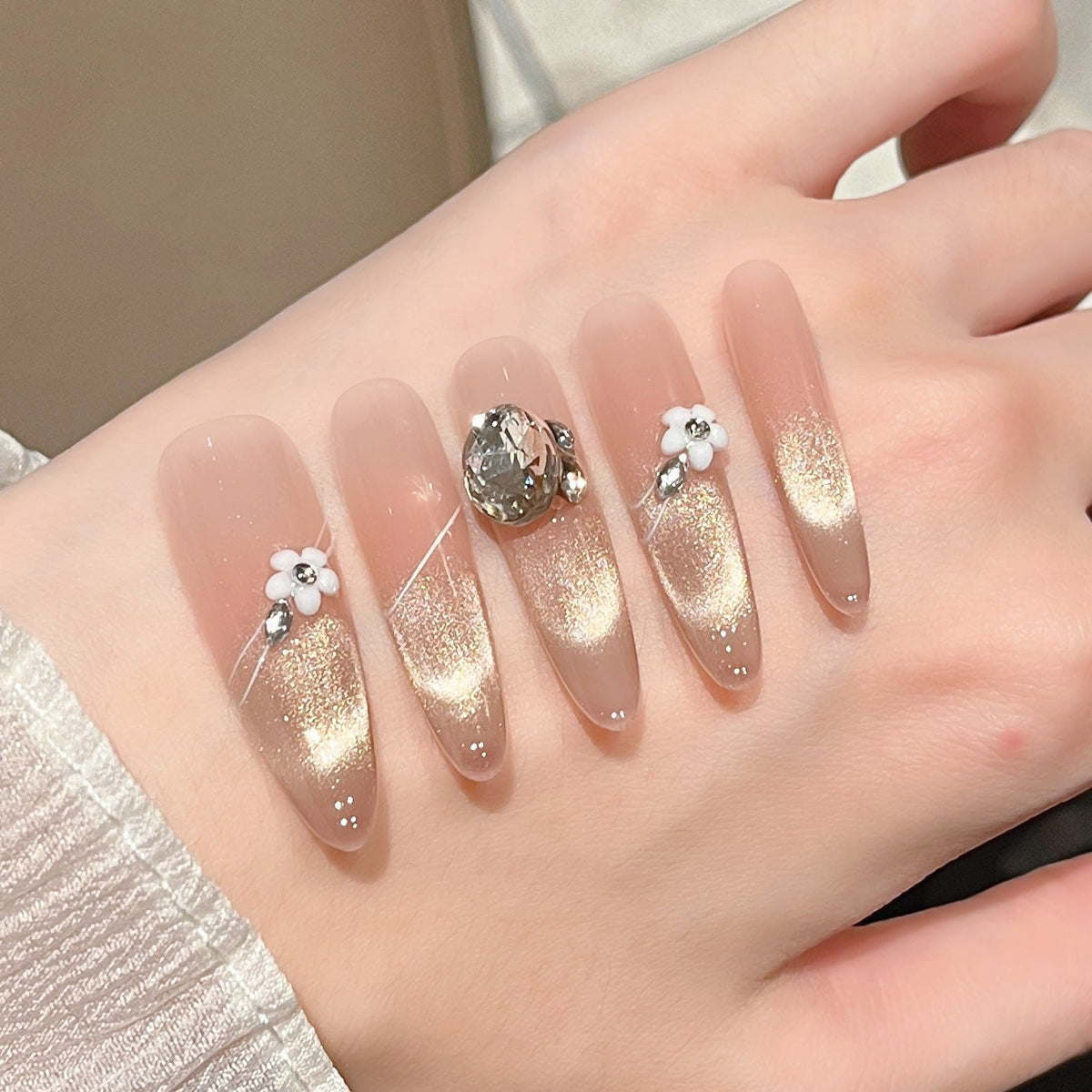 Creative Press-On Nails Collection