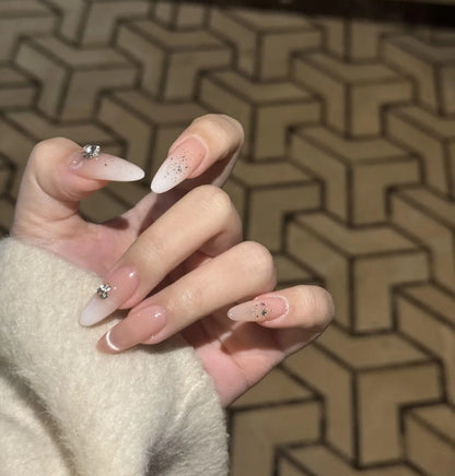 Themed Press-On Nails for Artistic Designs