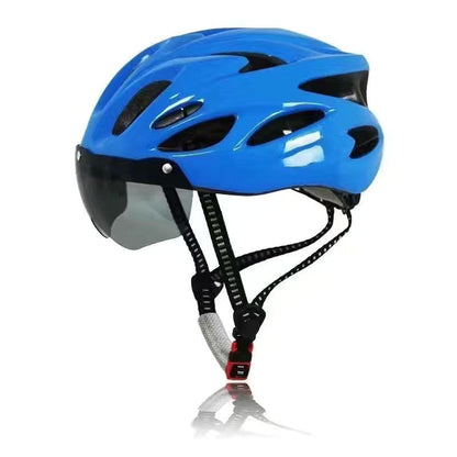 Streamlined Cycling Helmet for Enhanced Performance