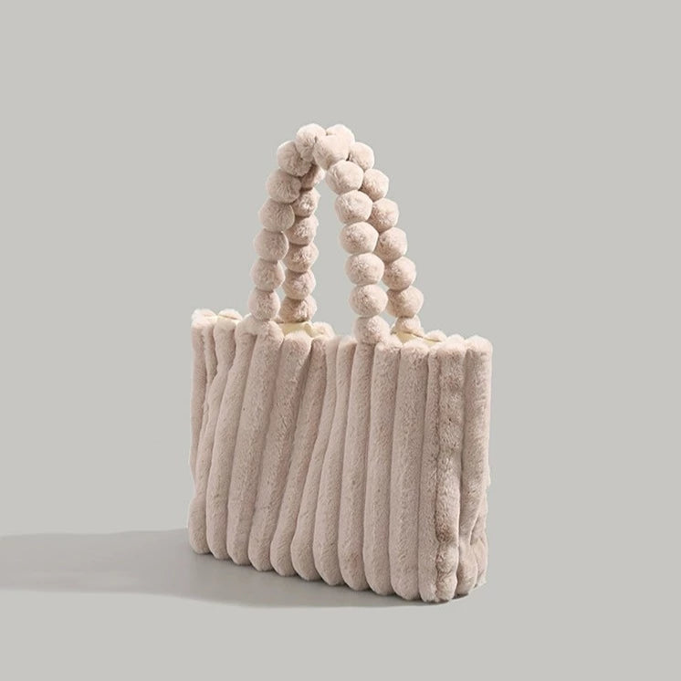Plush Carry-All Bag for Ultimate Comfort on the Go