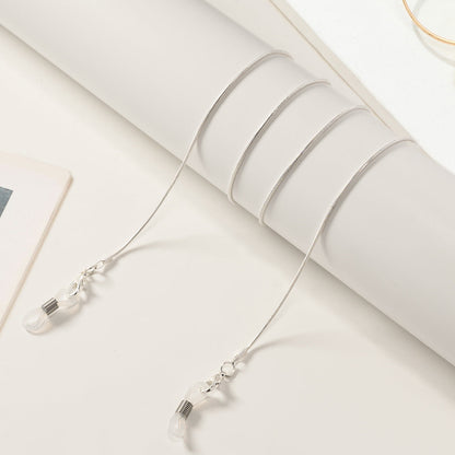 Eyewear Chain Holder with Adjustable Design