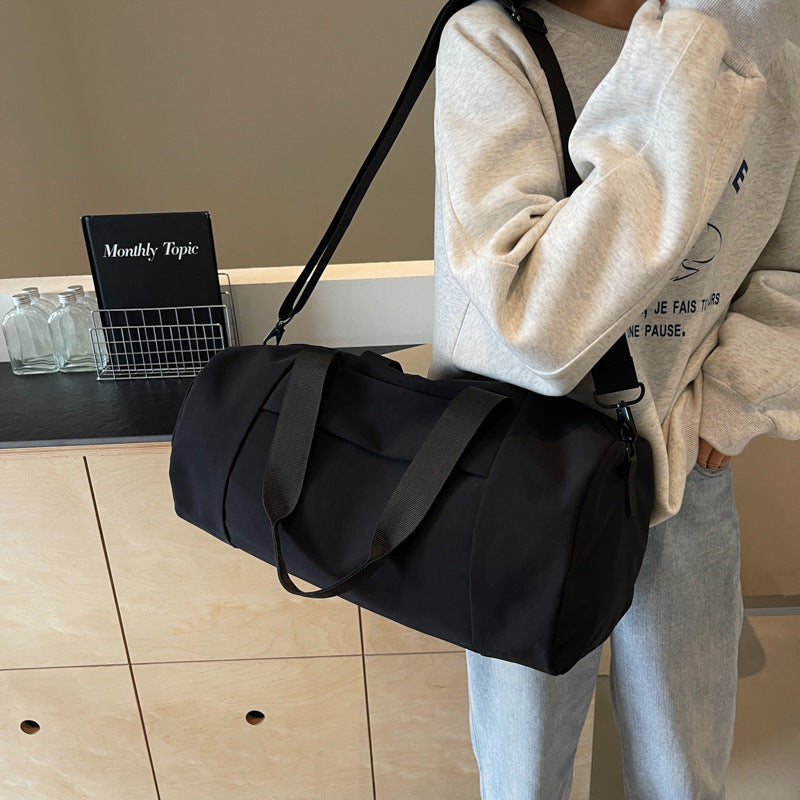 Versatile Travel Gym Bag for All Seasons