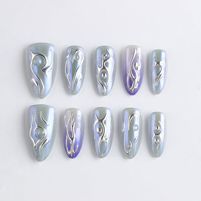 3D Designed Press-On Nails for Artistic Looks